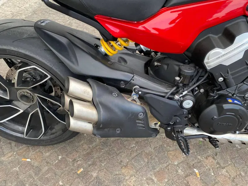 Ducati Diavel V4 (2023 - 26) (6)