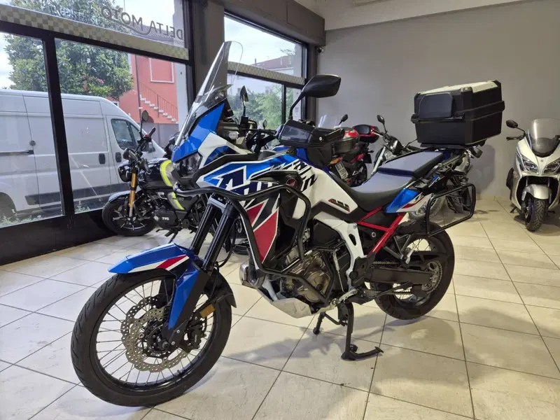 Honda Africa Twin CRF 1100L (2022 - 23) (6)