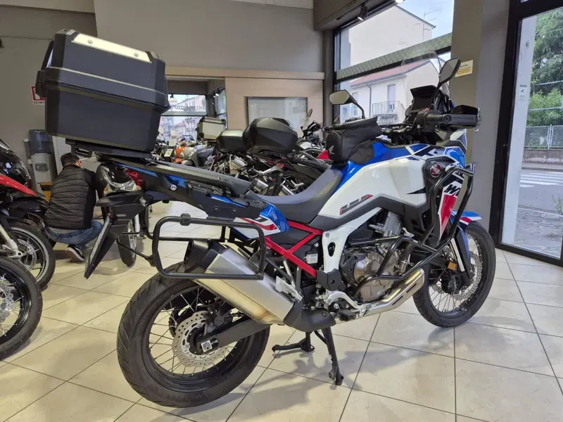 Honda Africa Twin CRF 1100L (2022 - 23) (3)