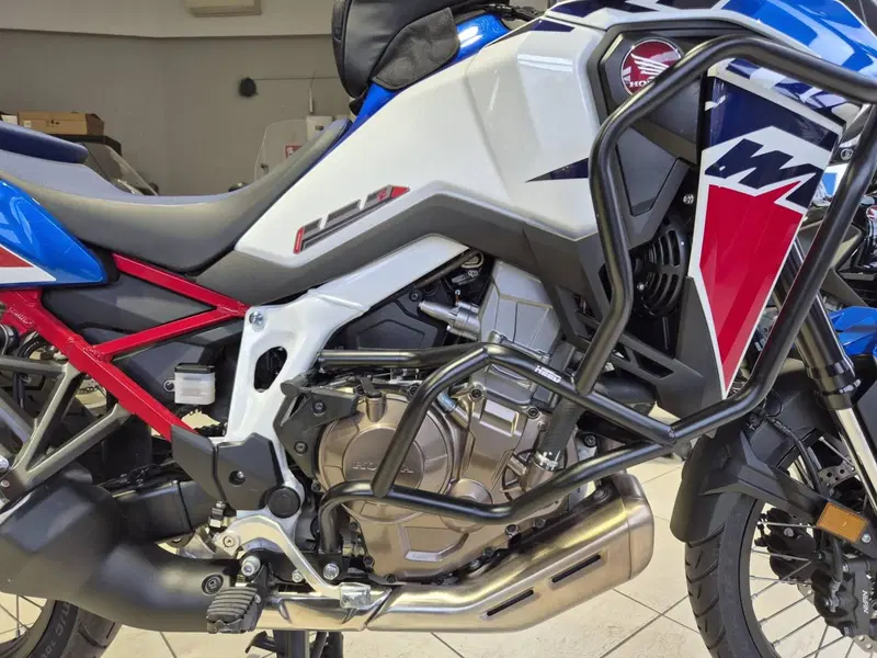 Honda Africa Twin CRF 1100L (2022 - 23) (13)