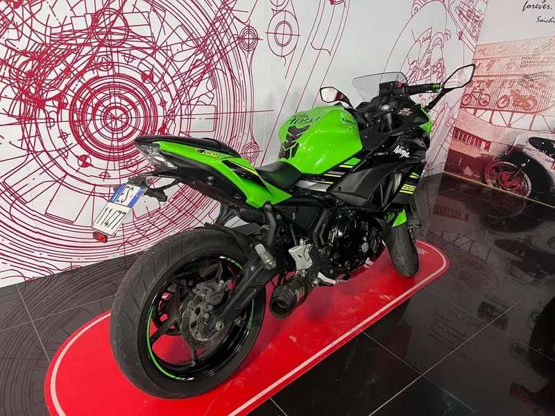 Kawasaki Ninja 650 (2017 - 19) (2)