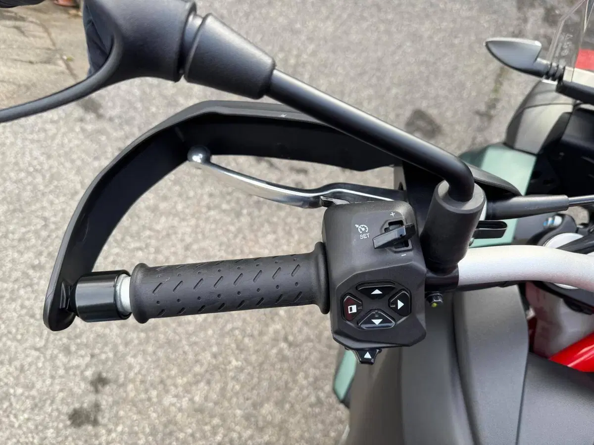 Aprilia Tuareg 660 (2025 - 26) (16)