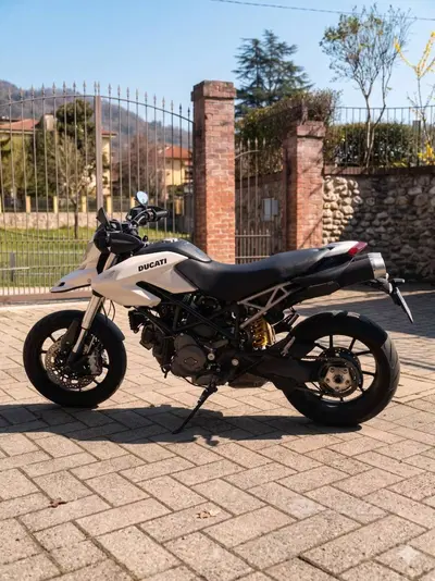 Ducati Hypermotard 796 (2012) usata