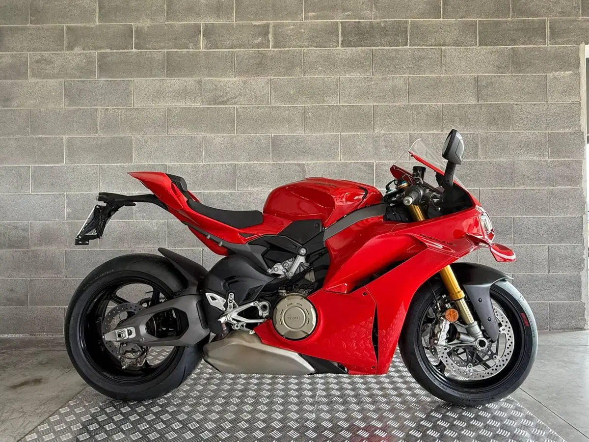 Ducati Panigale V4 S (2025 - 26) (2)