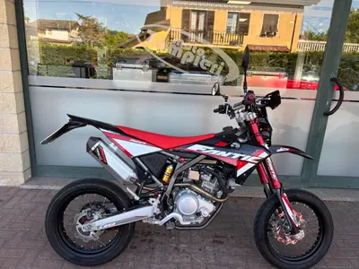 Fantic Motor Motard 125 M Performance 4t (2017) usata