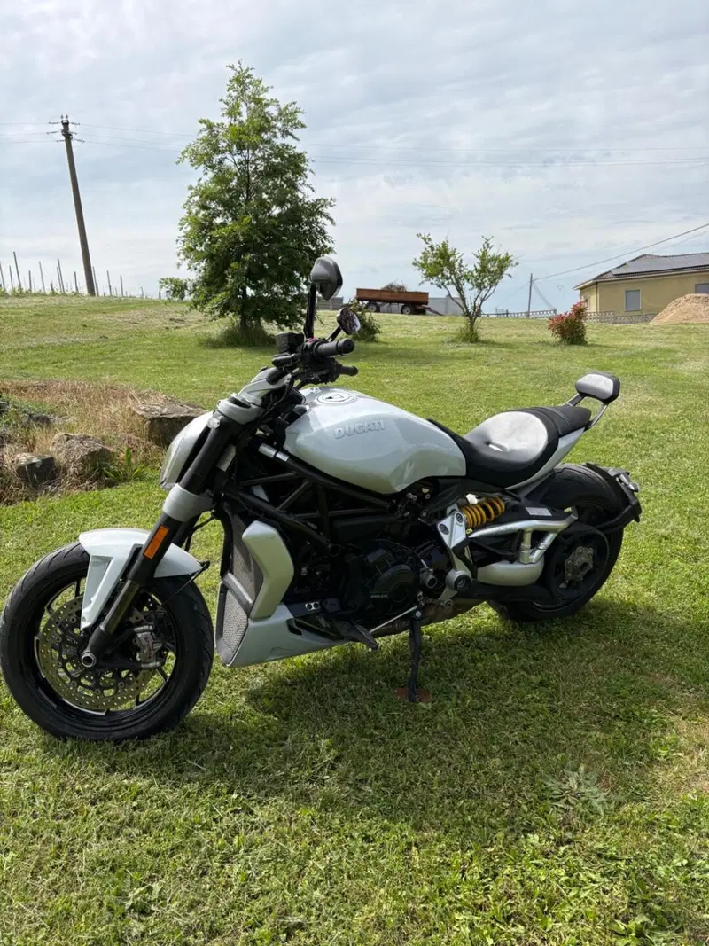 Ducati XDiavel 1262 S (2016 - 20) (2)