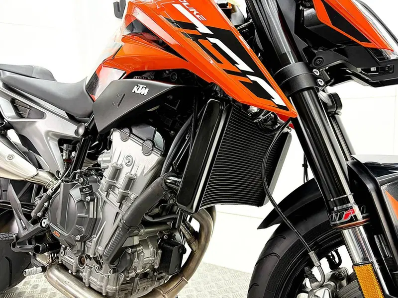 KTM 790 Duke L (2023 - 24) (10)