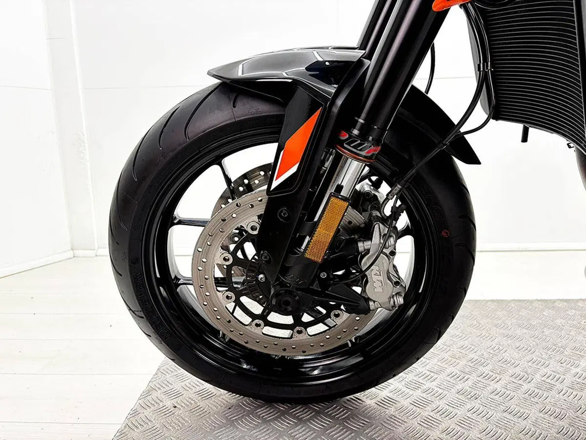 KTM 790 Duke L (2023 - 24) (12)