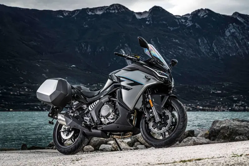 CFMOTO 650GT (2021 - 26) (11)