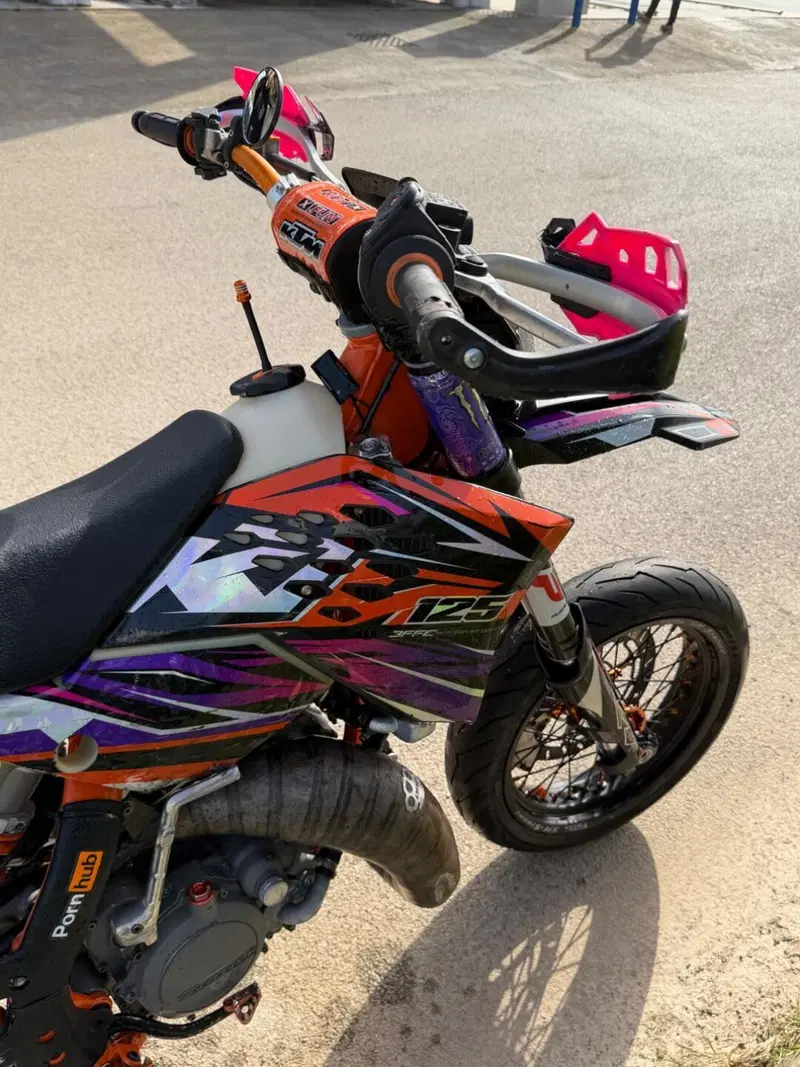 KTM 125 EXC (2011) (3)