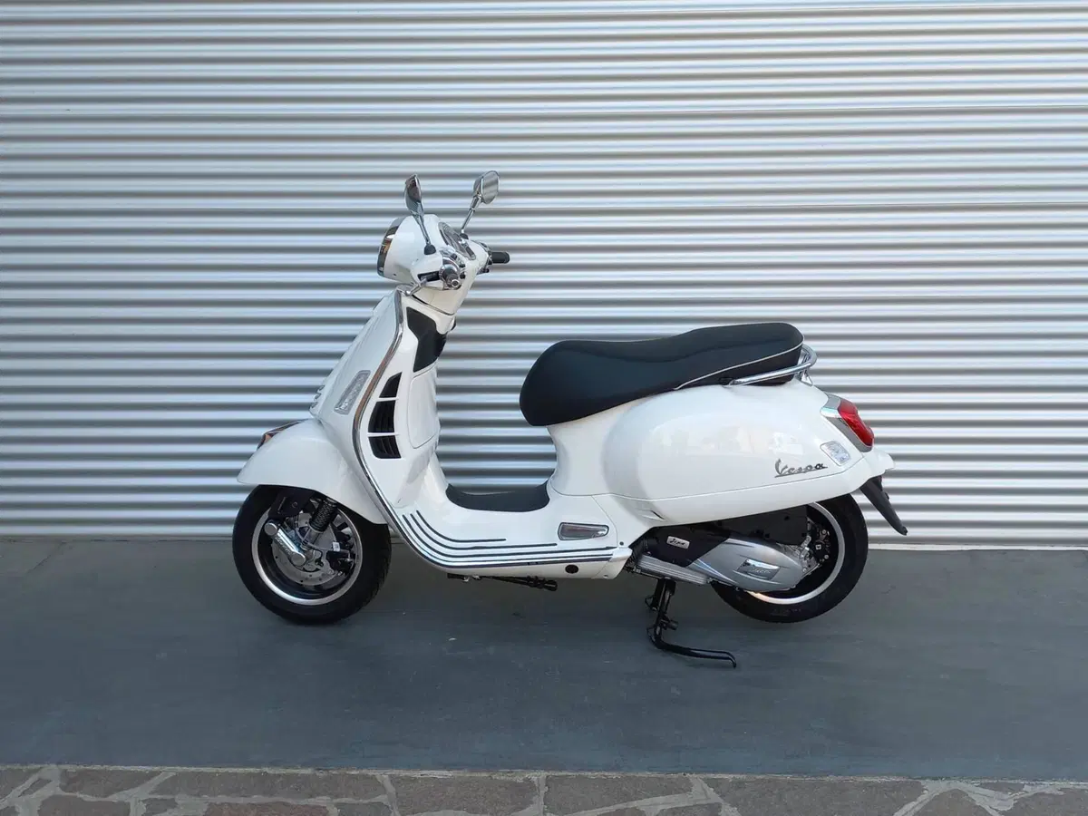 Vespa GTS 310 Super (2025 - 26) (5)