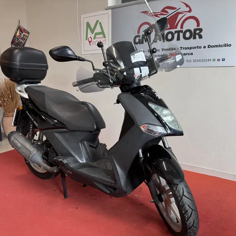Kymco Agility 125 R16 (2008 - 17) (2)