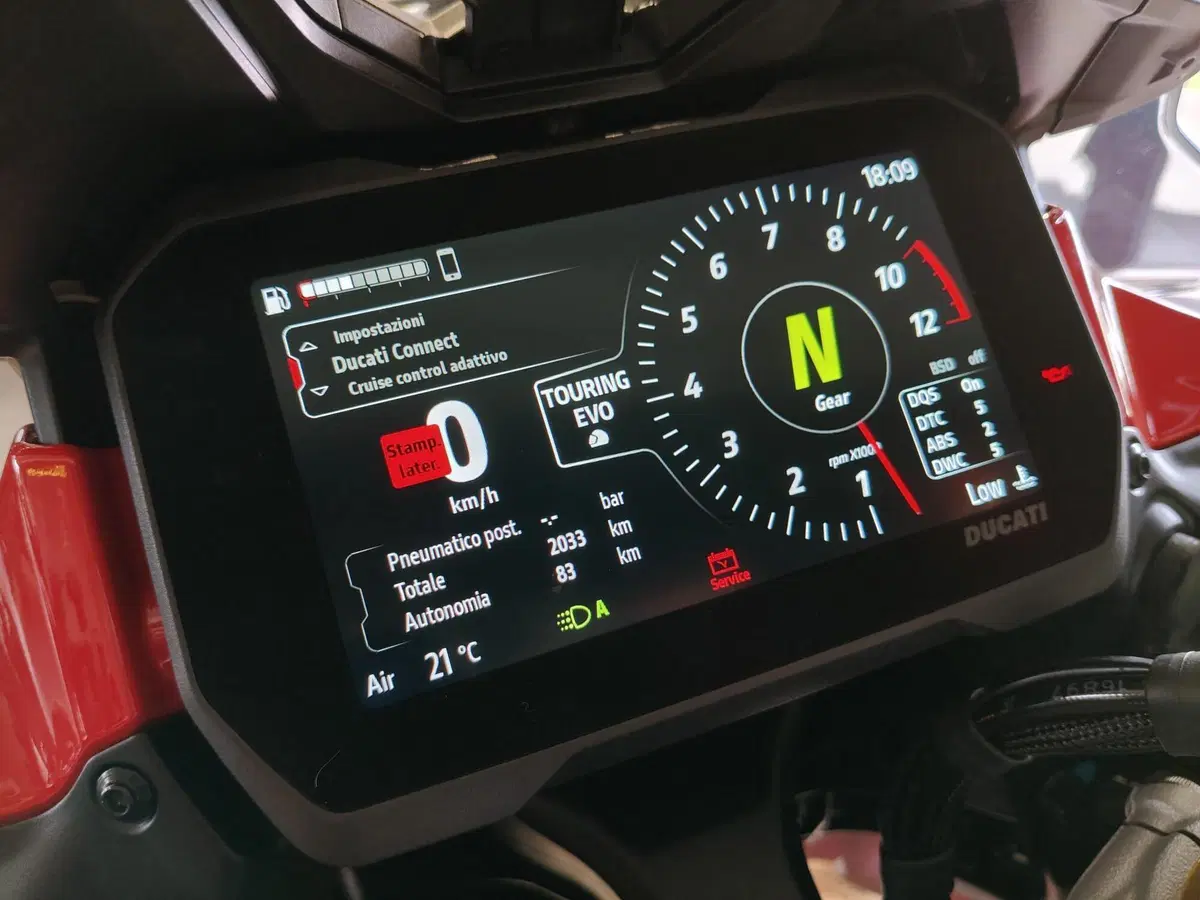 Ducati Multistrada V4 Pikes Peak (2021 - 24) (4)