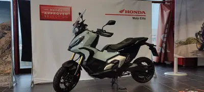 Honda X-ADV 750 DCT (2021 - 24) usata