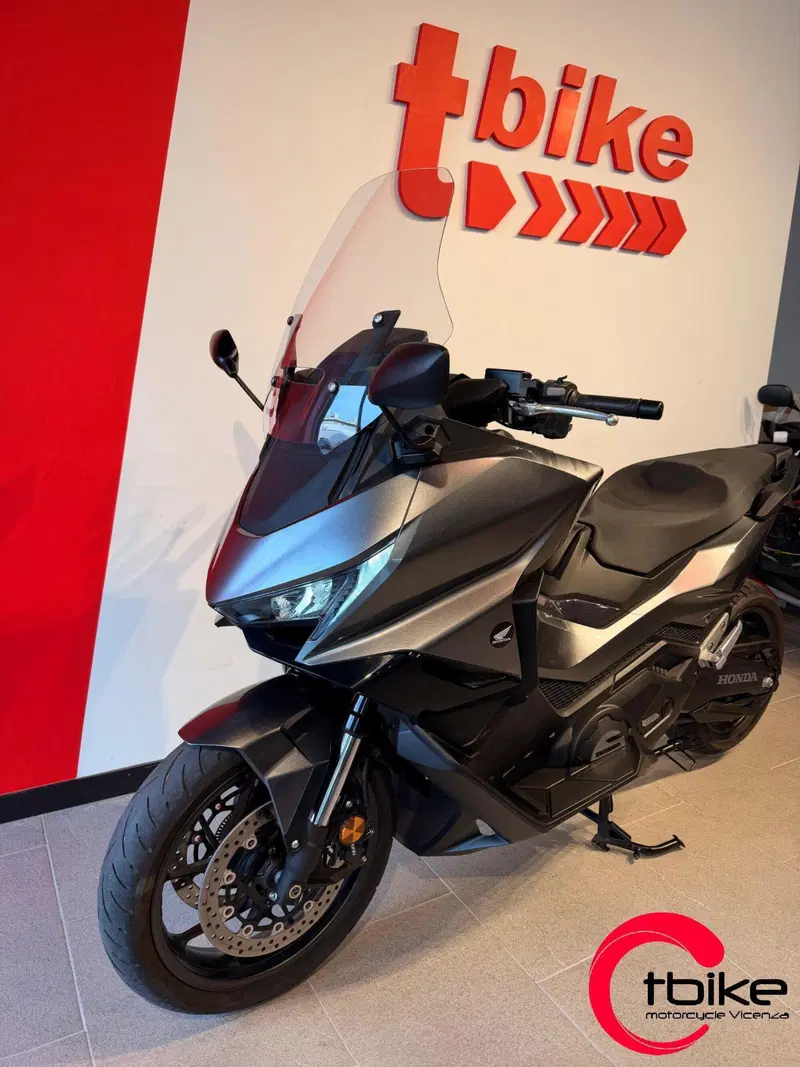 Honda Forza 750 (2025 - 26) (5)