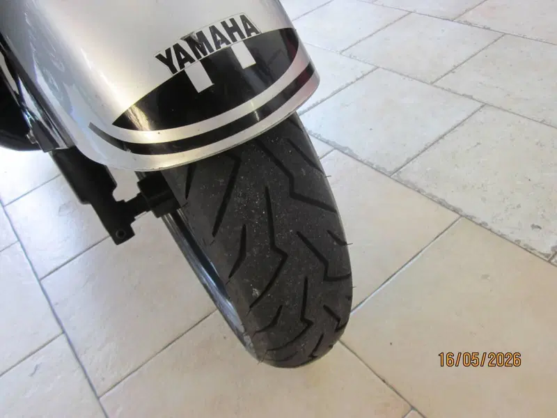 Yamaha T-Max 500 (2001 - 03) (3)