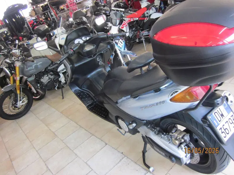 Yamaha T-Max 500 (2001 - 03) (6)
