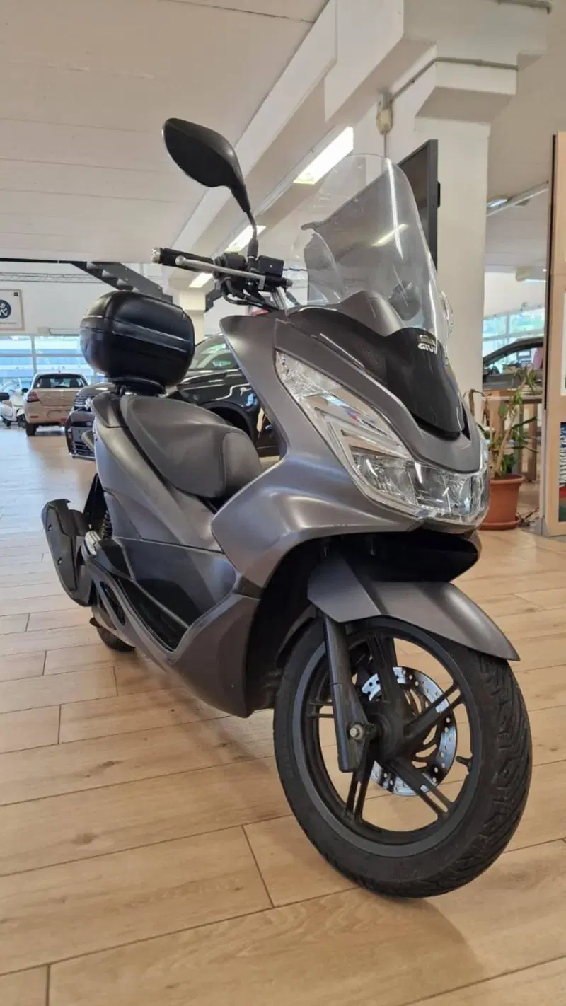 Honda PCX 150 (2014 - 17) (2)