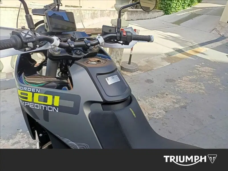 Husqvarna Norden 901 Expedition (2025 - 26) (6)