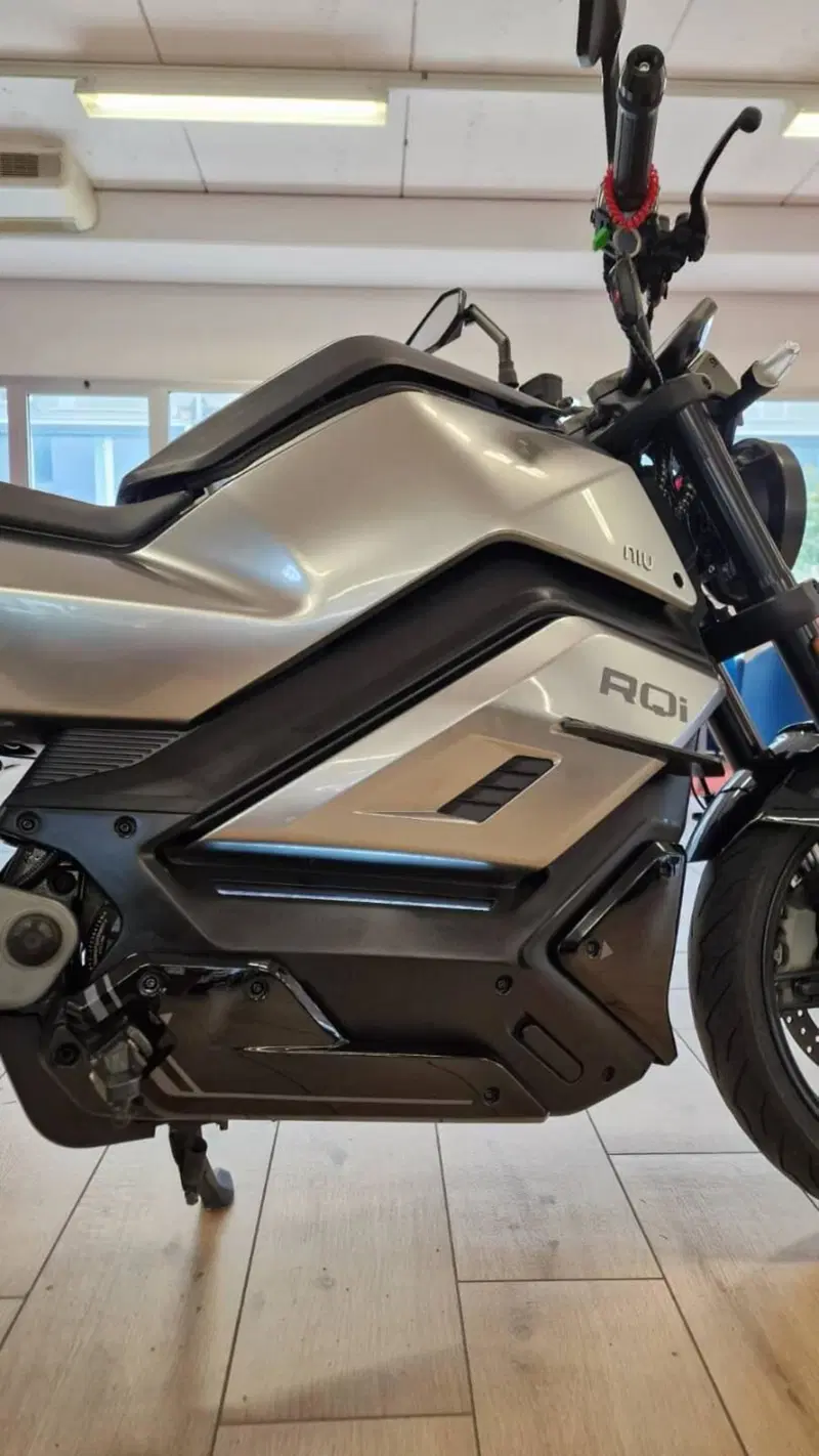 Niu RQi Sport (2024 - 26) (8)
