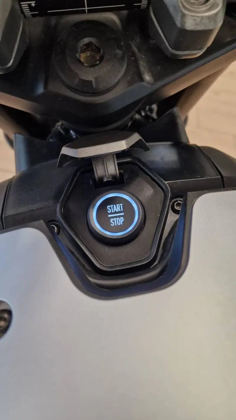 Niu RQi Sport (2024 - 26) (12)