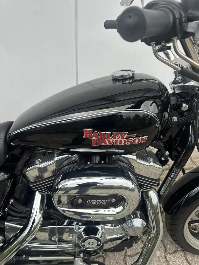 Harley-Davidson 1200 SuperLow (2014 - 16) - XL 1200T (6)