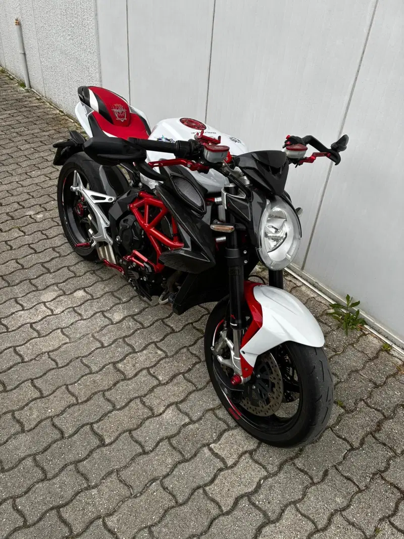 MV Agusta Brutale 800 EAS ABS (2016 - 19) (9)