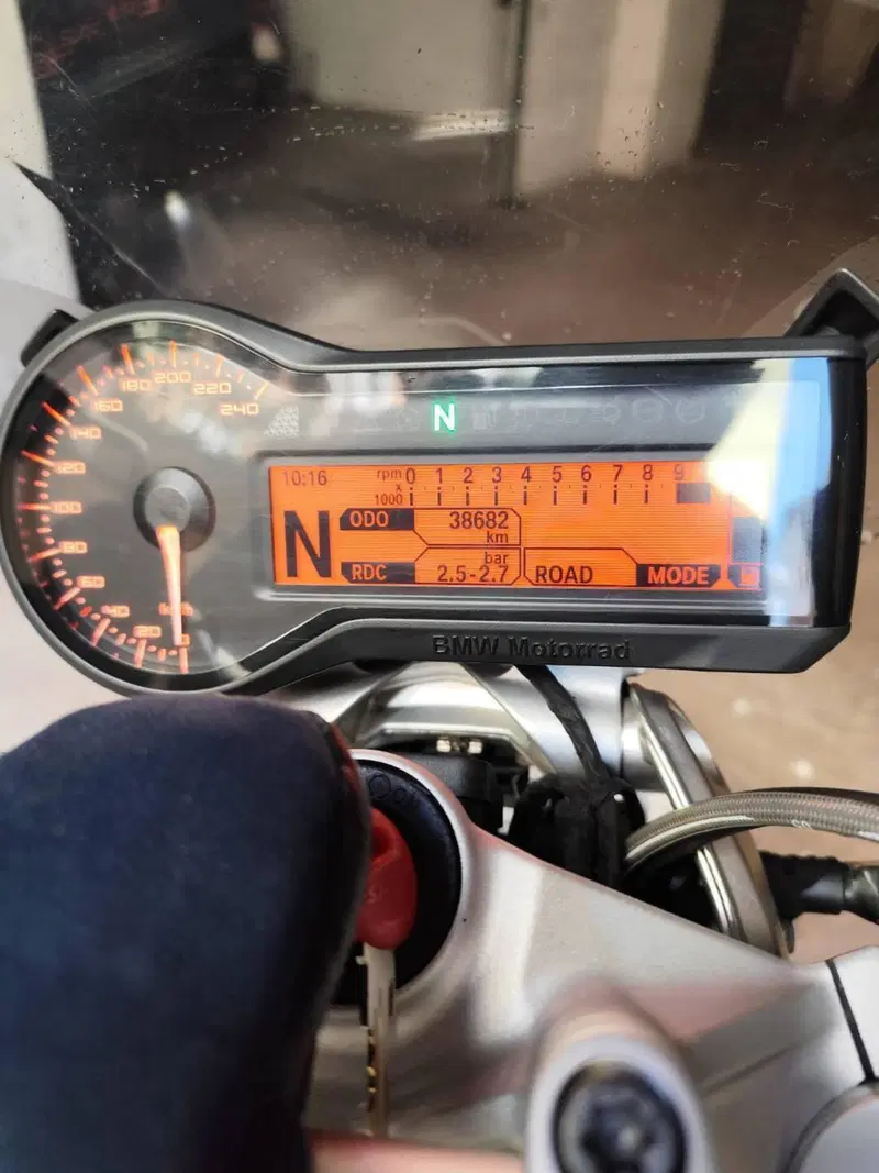 Bmw R 1200 R (2015 - 16) (3)
