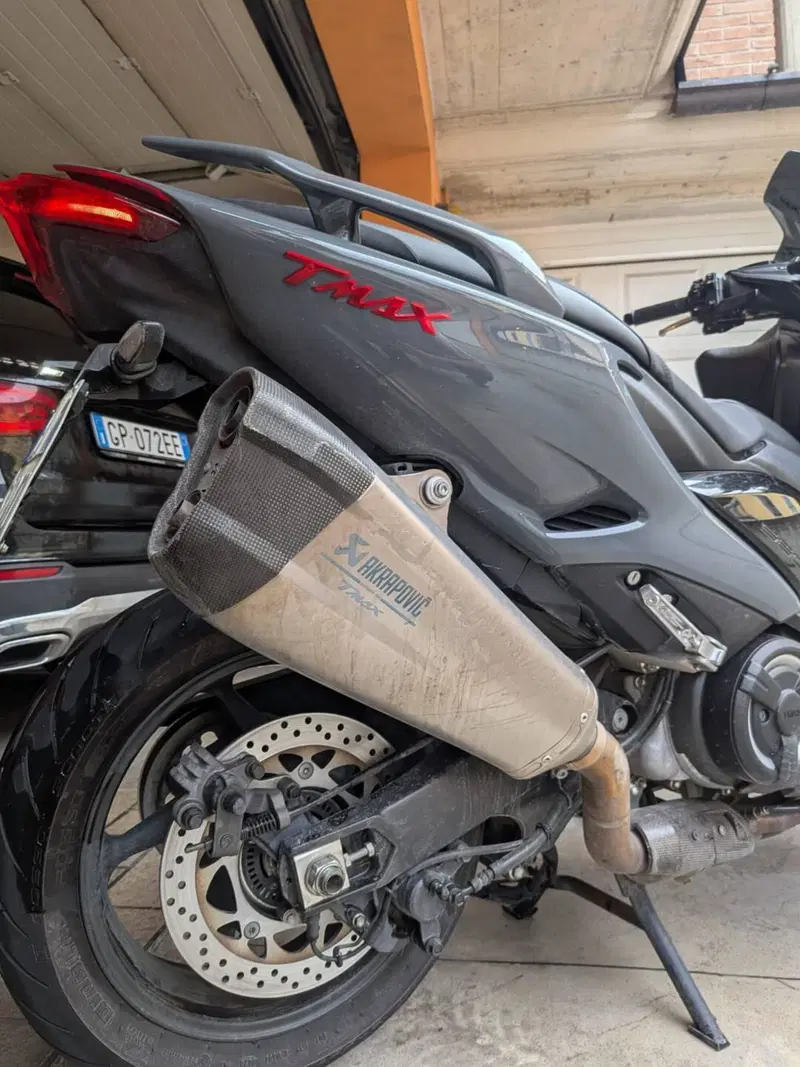 Yamaha T-Max 560 Tech Max (2021) (3)