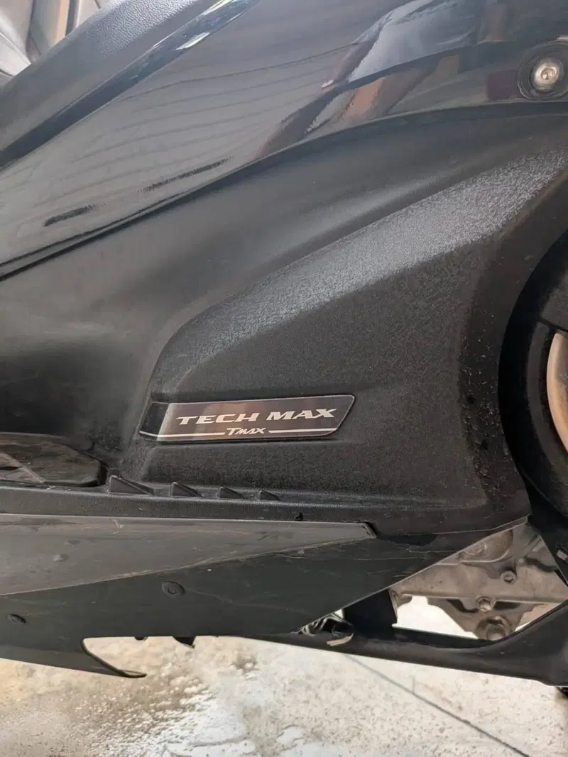 Yamaha T-Max 560 Tech Max (2021) (4)