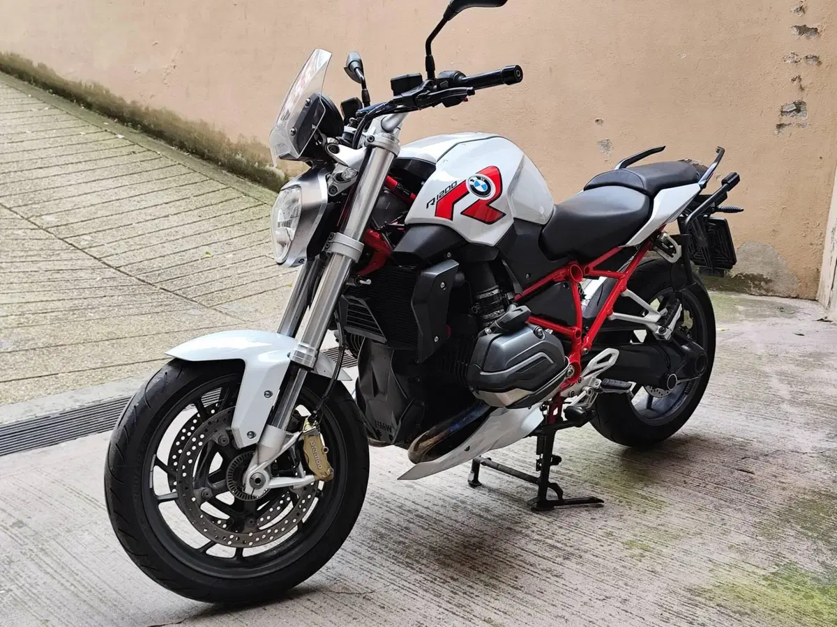 Bmw R 1200 R (2015 - 16) (2)