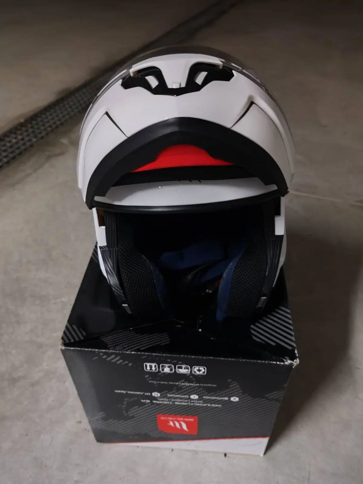 Casco modulare donna Mt Helmets (3)