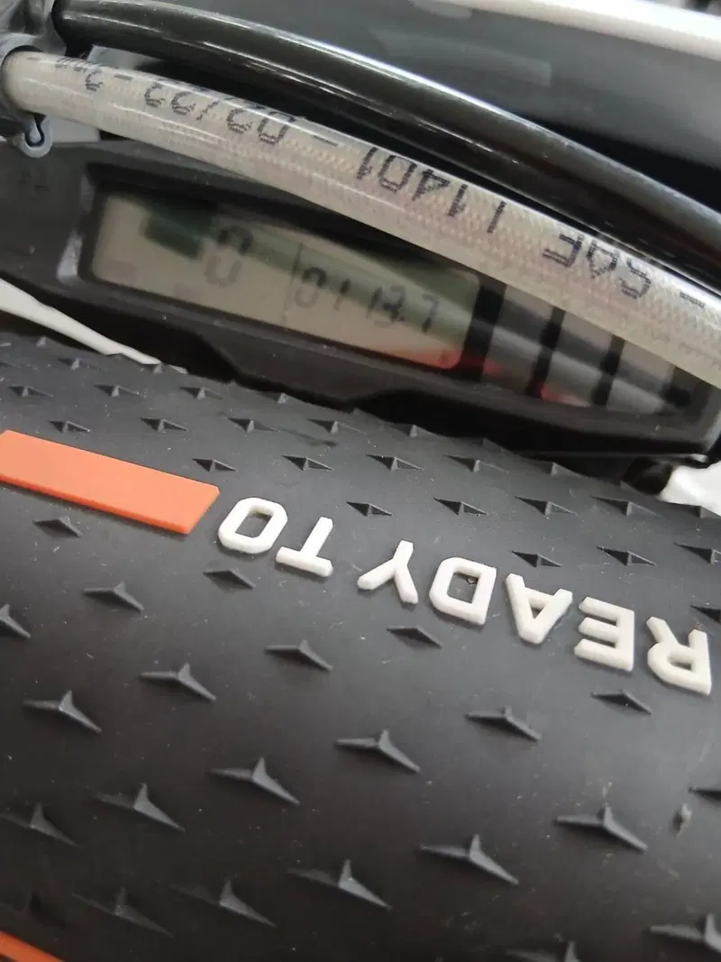 KTM 250 EXC TBI Six Days (2024) (3)