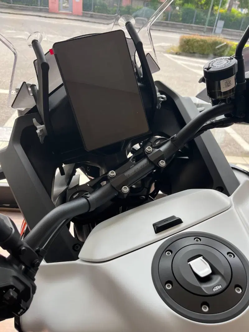 KTM 1390 Super Adventure R (2026) (2)
