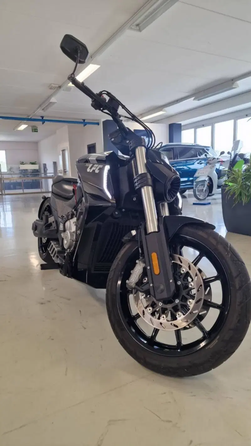Benda Motorcycles LFC 700 (2024 - 26) (2)