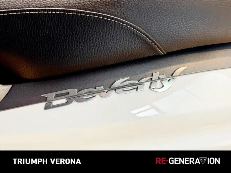 Piaggio Beverly 350 ABS (2016 - 20) (6)