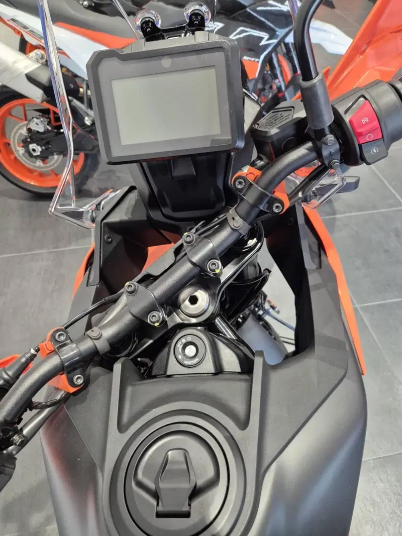 KTM 390 Adventure X (2025 - 26) (6)