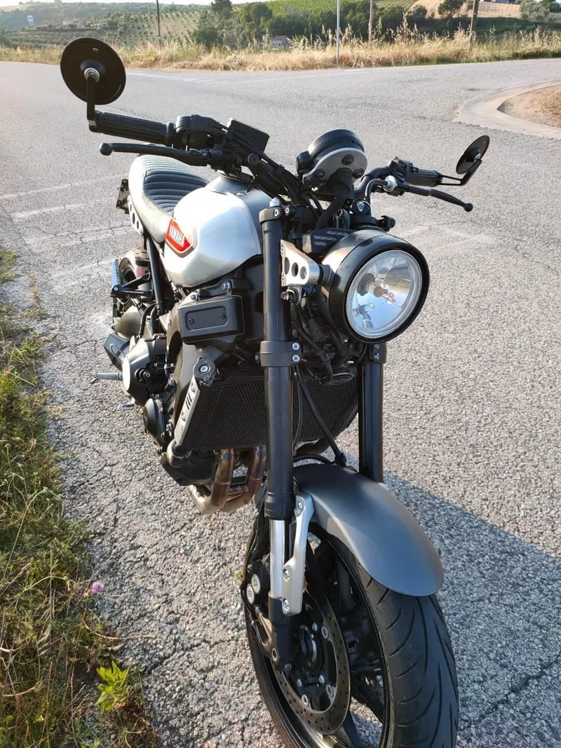 Yamaha XSR 900 ABS (2016 - 20) (3)