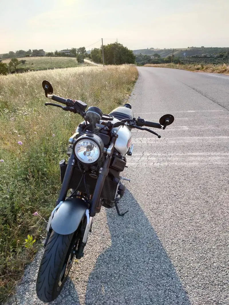 Yamaha XSR 900 ABS (2016 - 20) (4)