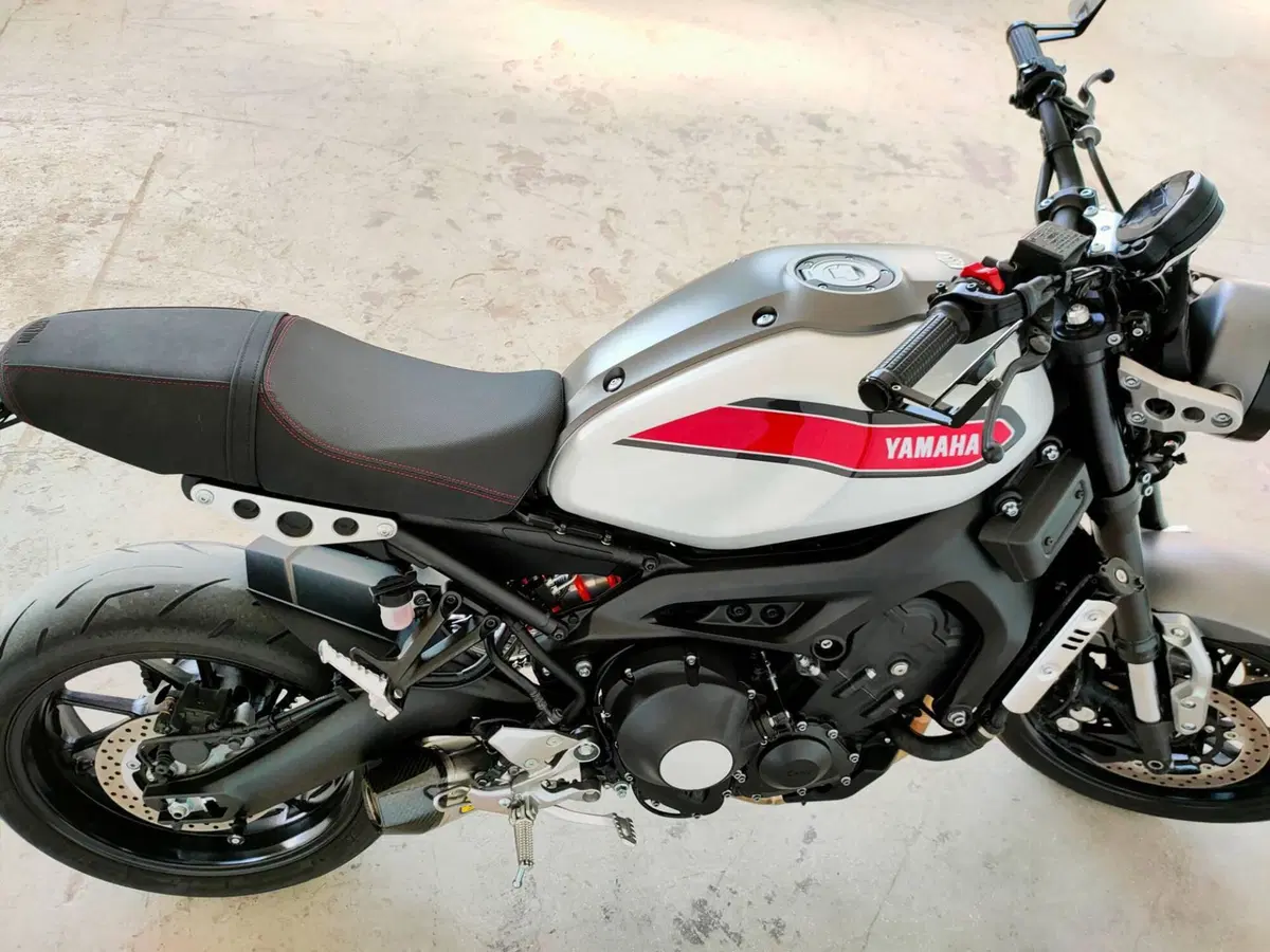 Yamaha XSR 900 ABS (2016 - 20) (5)