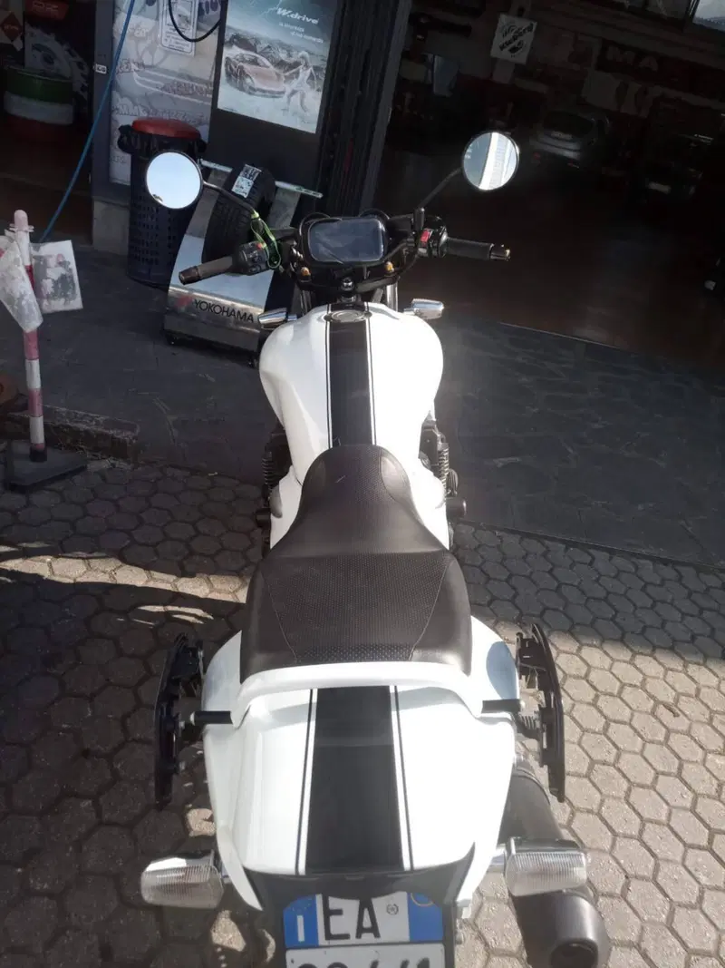 Yamaha XJR 1300 (2006 - 14) (2)