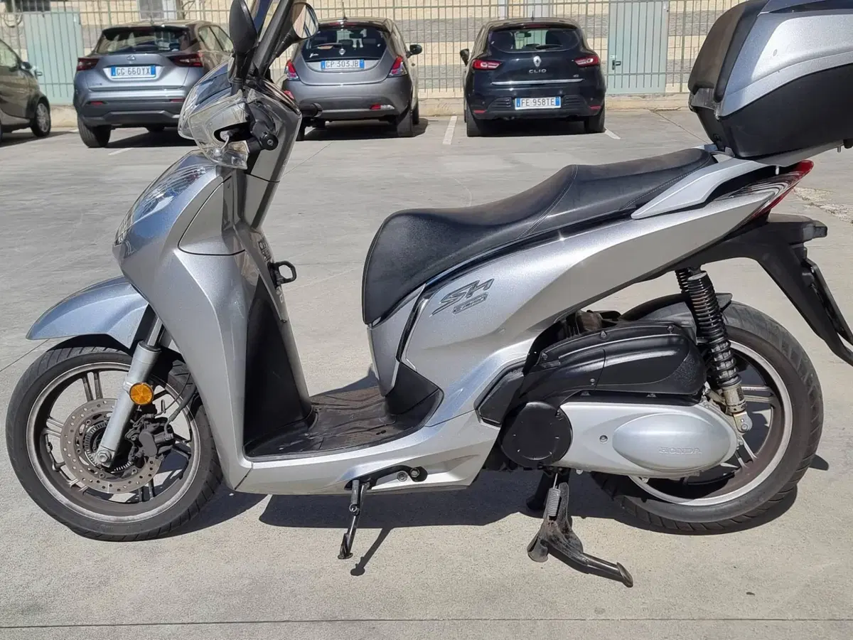 Honda SH 300 i ABS (2016 - 20)