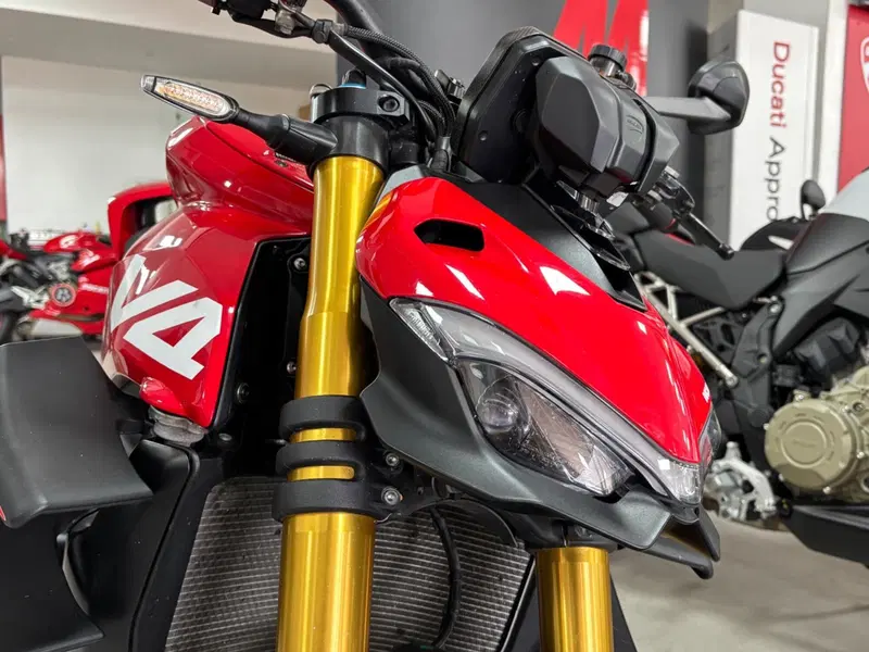 Ducati Streetfighter V4 1100 S (2021 - 22) (3)
