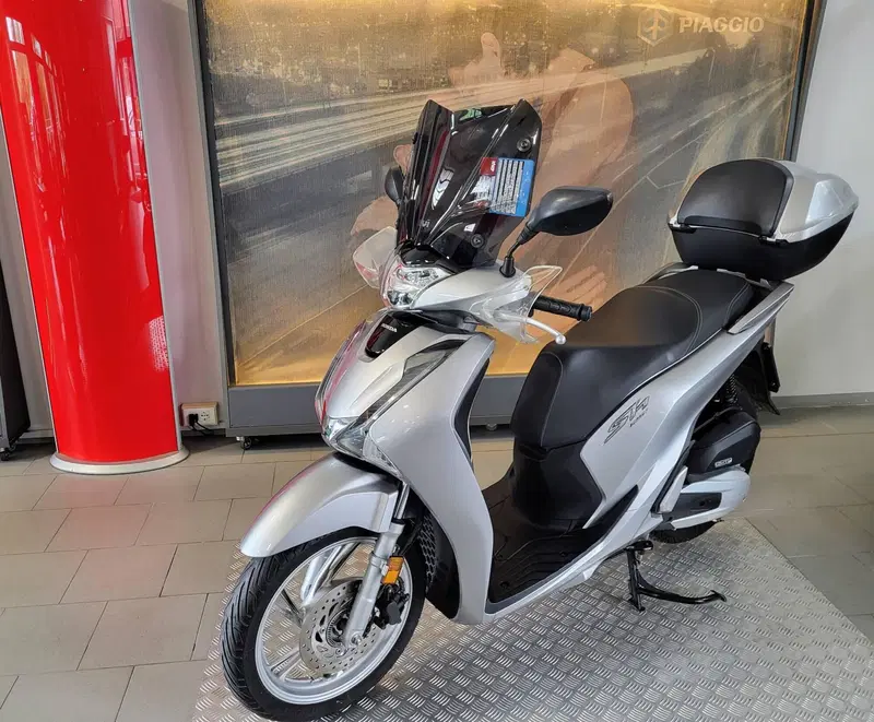 Honda SH 125i (2017 - 19) (5)