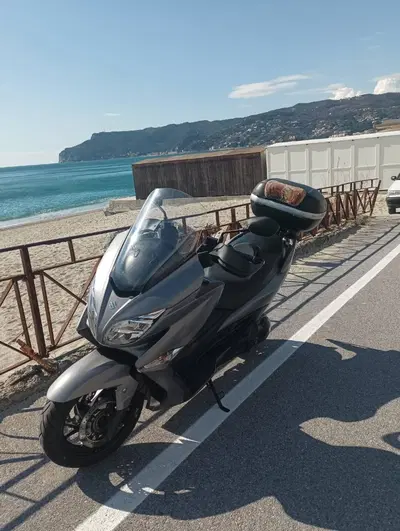 Suzuki Burgman AN 400 (2017 - 20) usata