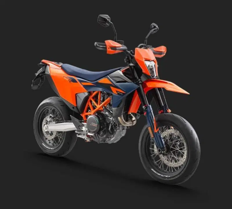 KTM 690 SMC R (2026) (3)