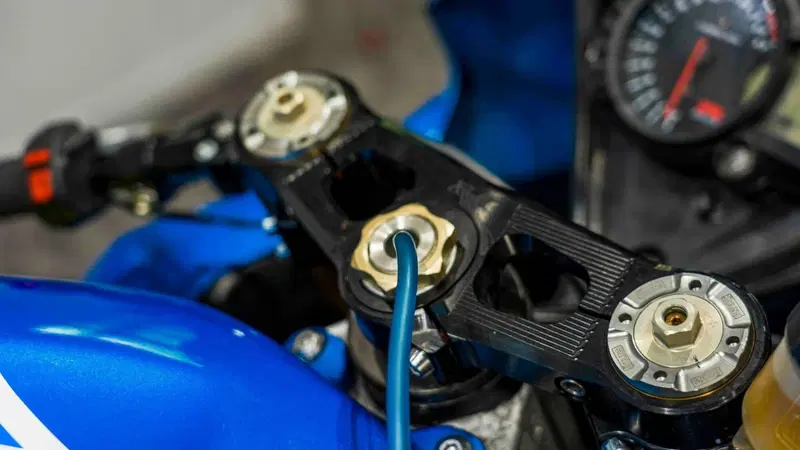 Suzuki GSX-R1000 (2005 - 06) (14)