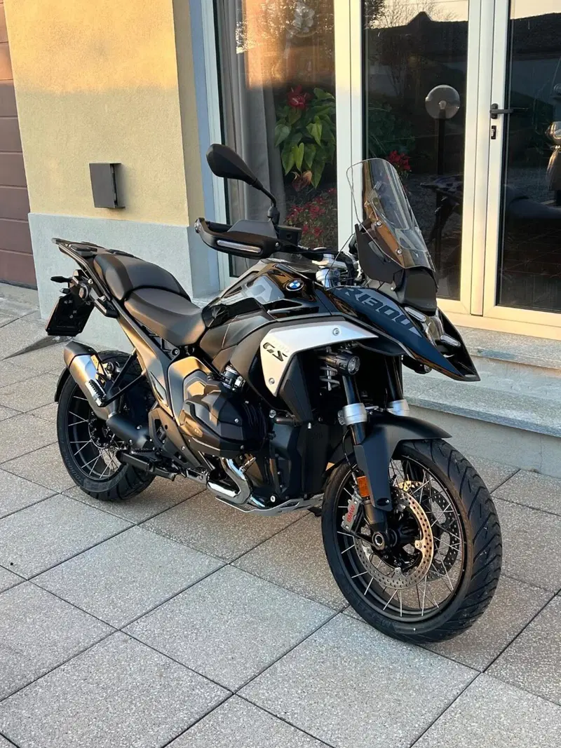 Bmw R 1300 GS Triple Black (2023 - 26)
