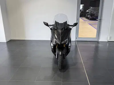 Yamaha T-Max 530 Iron Max (2014 - 17) usata