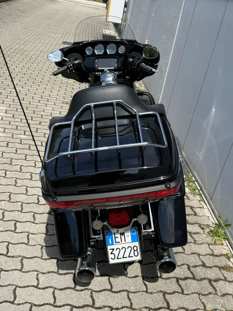 Harley-Davidson 107 Electra Glide Ultra Limited (2017 - 18) - FLHTK (10)